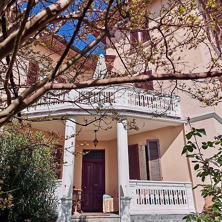 Swanlake Rooms Nebbiuno Εξωτερικό φωτογραφία