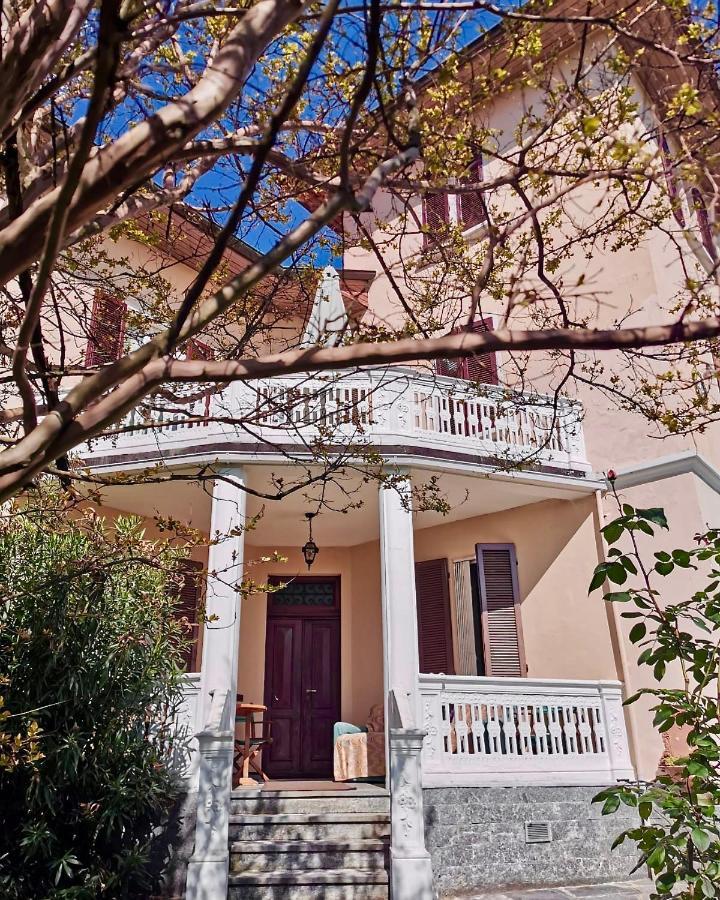 Swanlake Rooms Nebbiuno Εξωτερικό φωτογραφία