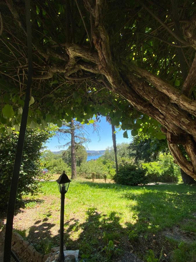 Swanlake Rooms Nebbiuno Εξωτερικό φωτογραφία
